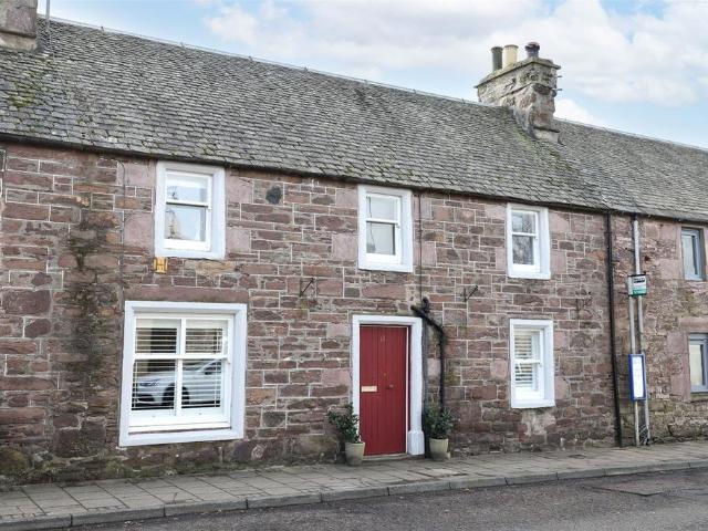 House for sale in Muthill, Scotland