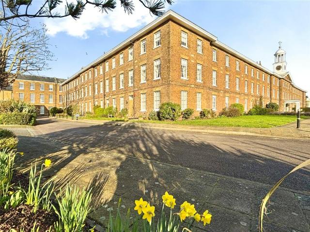 House for sale in Lower Walmer, Ash