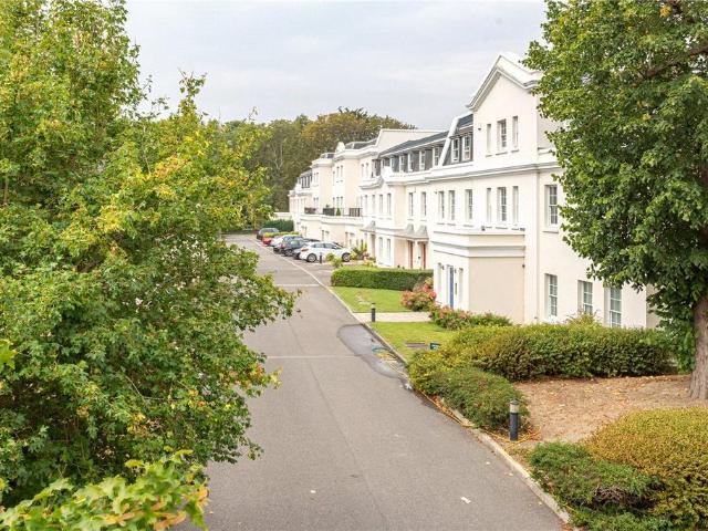 House for sale in Arundel, Clapham