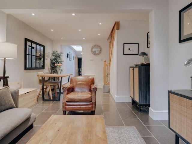 House for sale in Watford Heath, North Watford