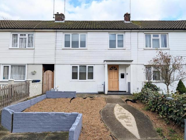 House for sale in Colney Hatch, Greater London