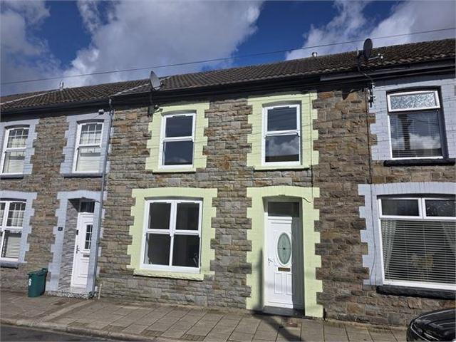 House for sale in Tonypandy, Penygraig