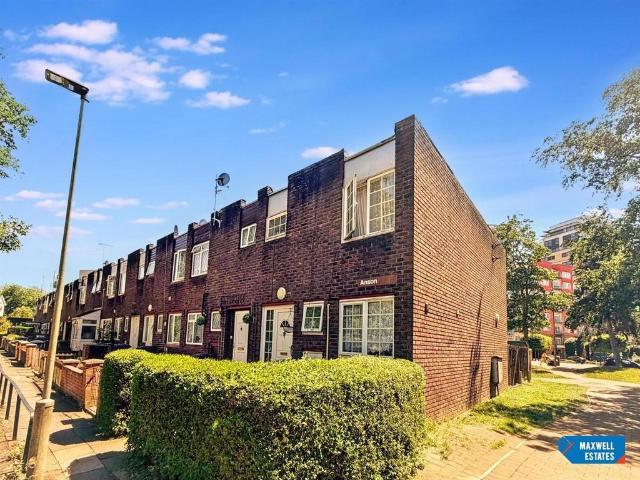 House for sale in Grahame Park, Greater London