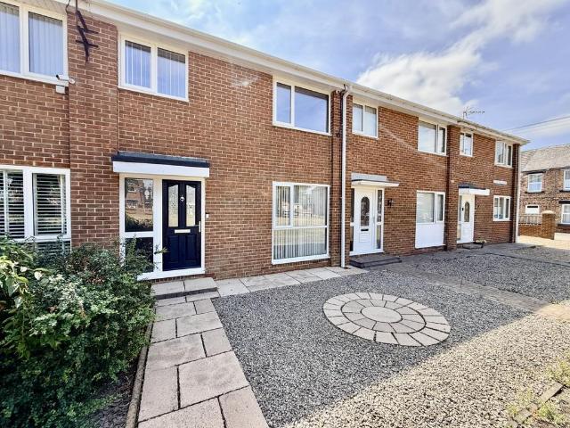 House for sale in Sherburn Village, Sherburn