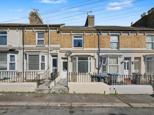House for sale in Clarendon, Ash