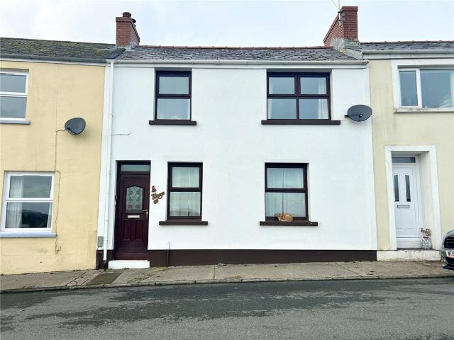 House for sale in Neyland, Pembrokeshire