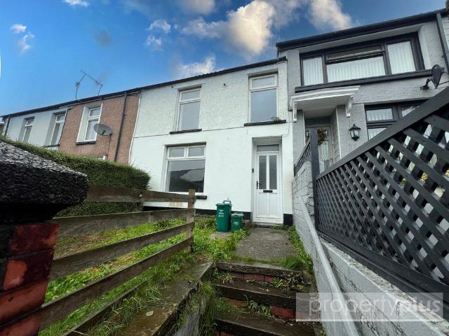 House for sale in Pentre