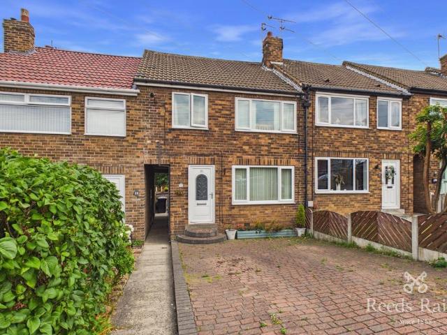 House for sale in Robin Hood, West Yorkshire
