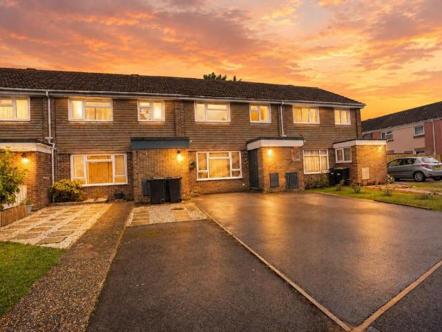 House for sale in Old Milton, Ashurst Bridge