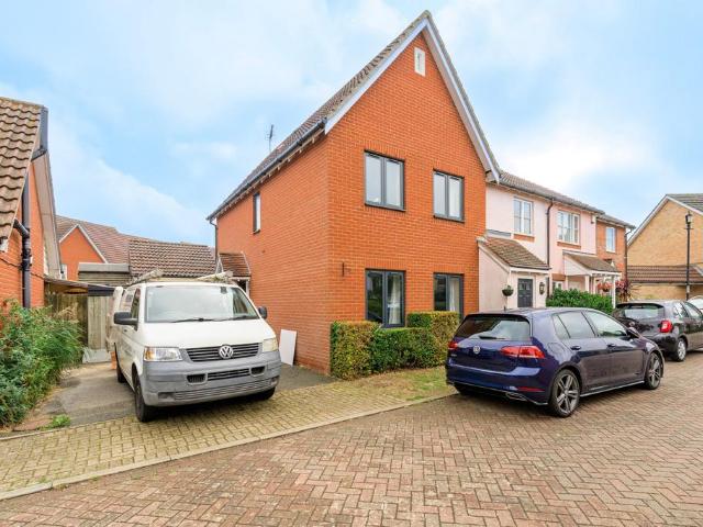 House for sale in Ravenswood, Ipswich