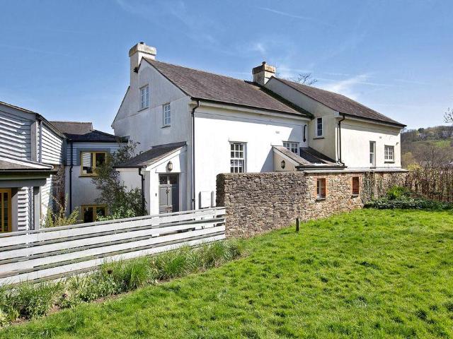 House for sale in Strode, Devon