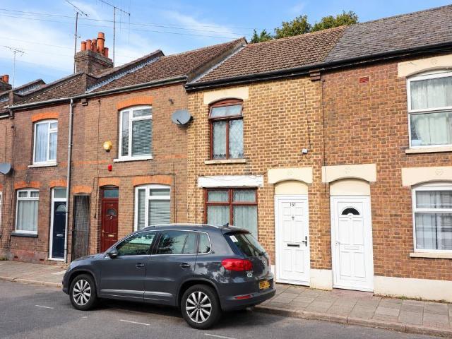 House for sale in High Town, Luton