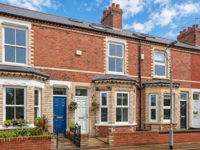 House for sale in High Field, York
