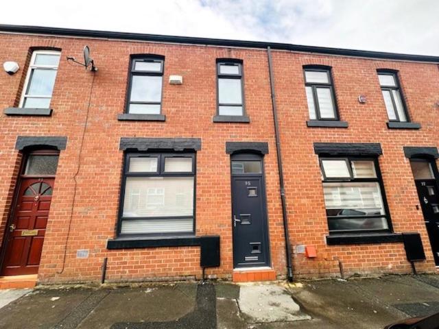 House for sale in Lee Bank, Greater Manchester
