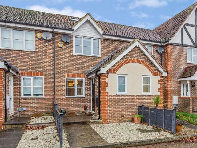 House for sale in Moneyhill, Batchworth