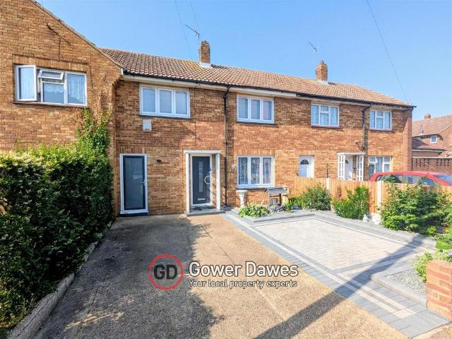 House for sale in Chadwell St Mary, Essex