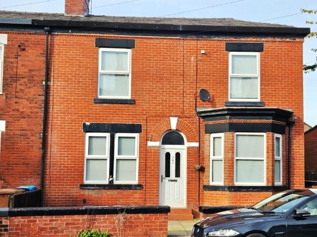 House for sale in Droylsden, Tameside
