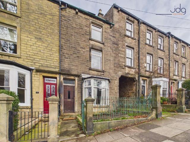 House for sale in Moorlands, Lancaster