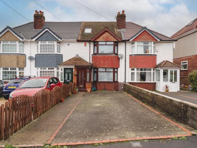House for sale in Feckenham, City Of Bristol