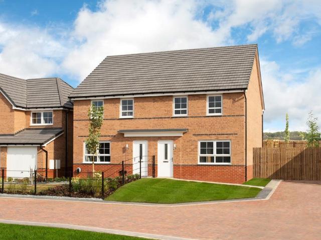 House for sale in Chickenley, Dewsbury
