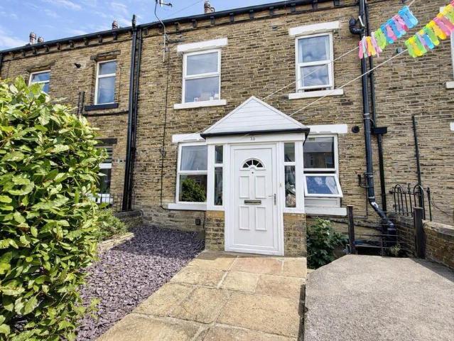 House for sale in Savile Park, West Yorkshire