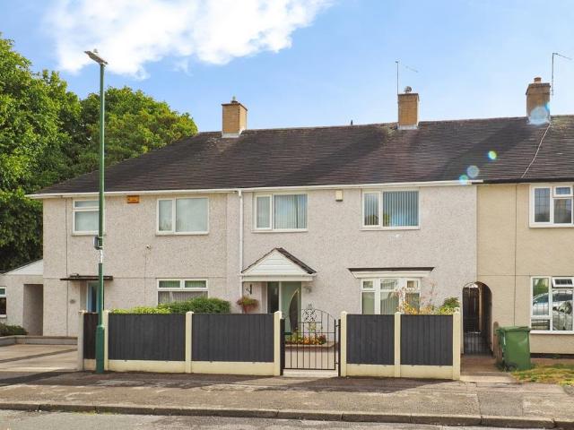 House for sale in Clifton, City of Nottingham