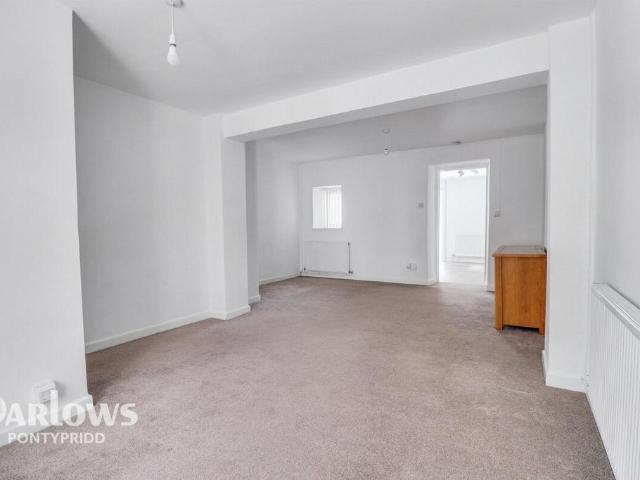 House for sale in Mountain Ash East, Ynysboeth
