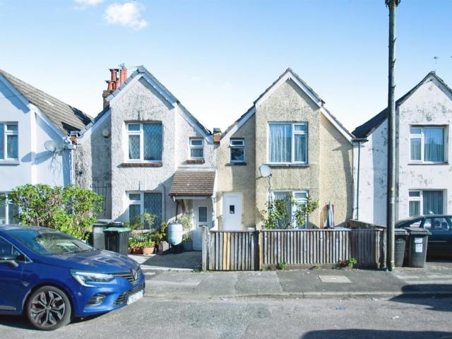 House for sale in Winton, Bournemouth