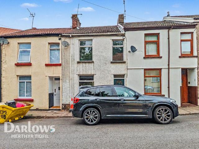 House for sale in Troed-y-rhiw, Troedyrhiw