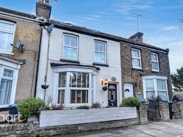 House for sale in Birchington, Acol