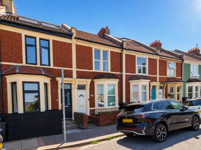 House for sale in Feckenham, City Of Bristol