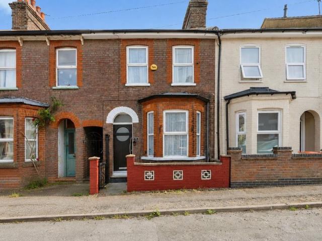 House for sale in Dunstable, Bedfordshire