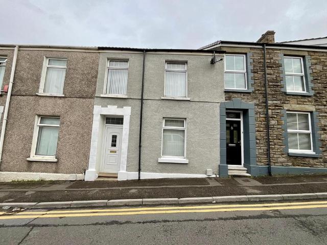 House for sale in Box, Llanelli