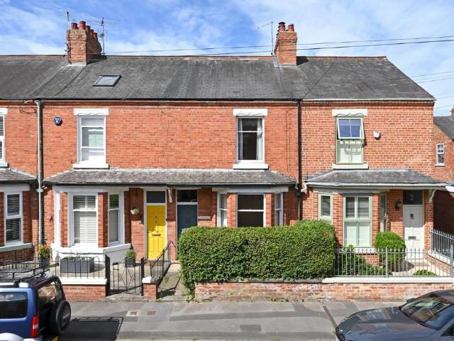 House for sale in High Field, York