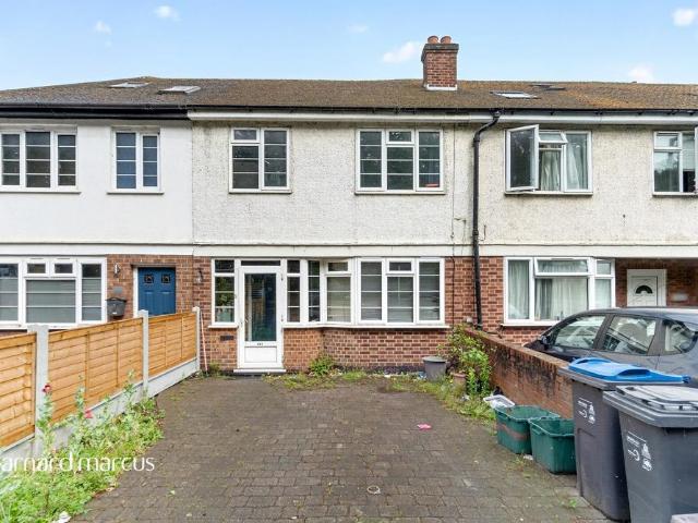House for sale in London Borough of Merton, Mitcham