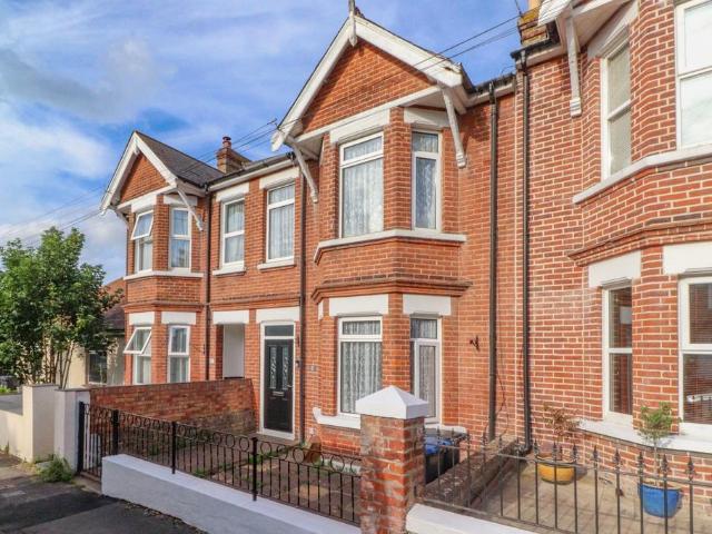 House for sale in Westgate-on-Sea, Acol