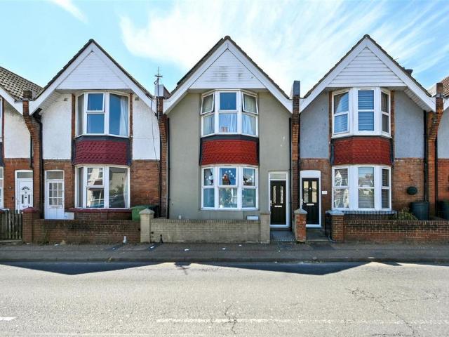 House for sale in Roselands, Eastbourne
