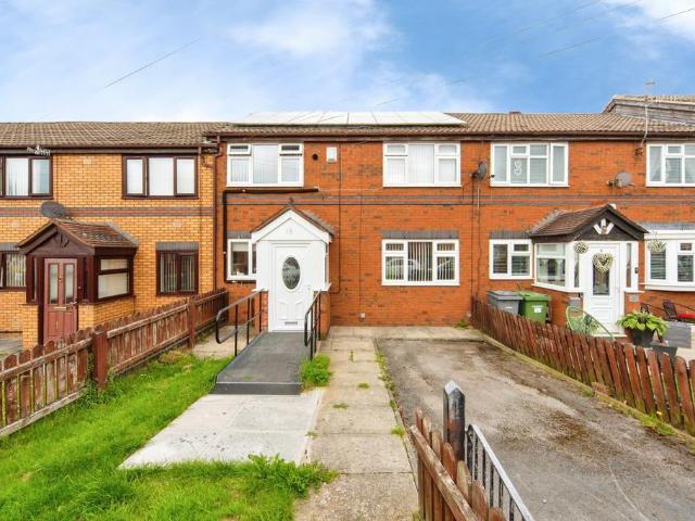 House for sale in Woodchurch, Moreton