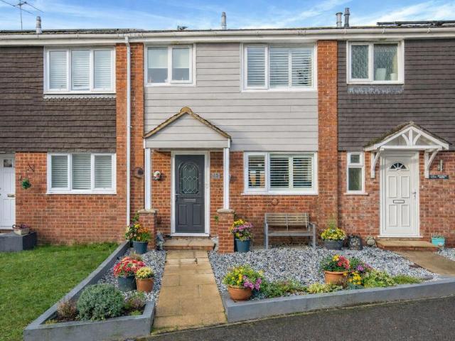House for sale in Burton and Winkton, Burton