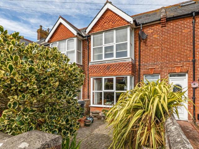 House for sale in Littlecote, West Sussex