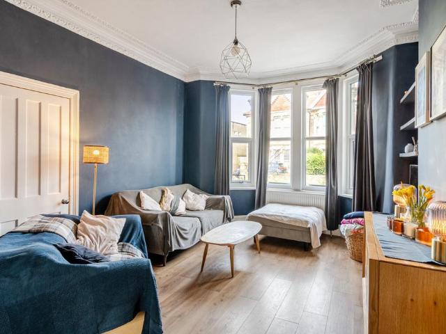 House for sale in Kingswood, South Gloucestershire