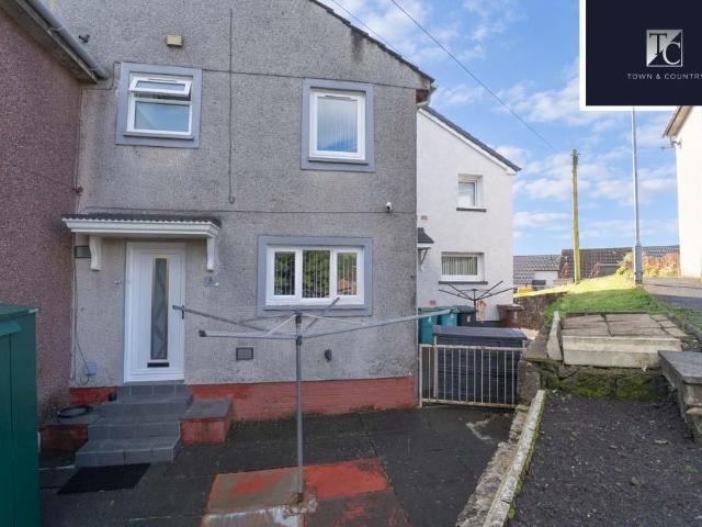 House for sale in South Barrwood, Kilsyth