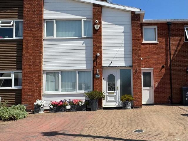 House for sale in Shephall