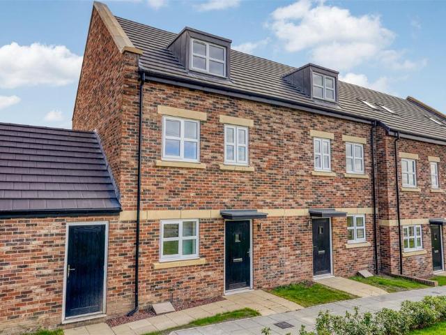 House for sale in Sadberge