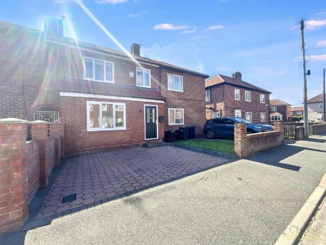 House for sale in Horsley Hill, South Shields