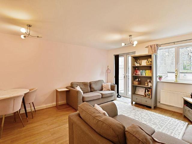 House for sale in Brayford, Lincolnshire