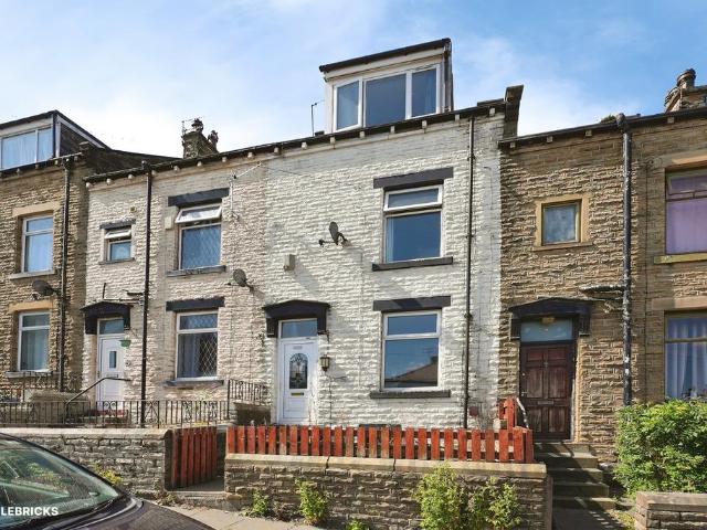 House for sale in West Bowling, West Yorkshire