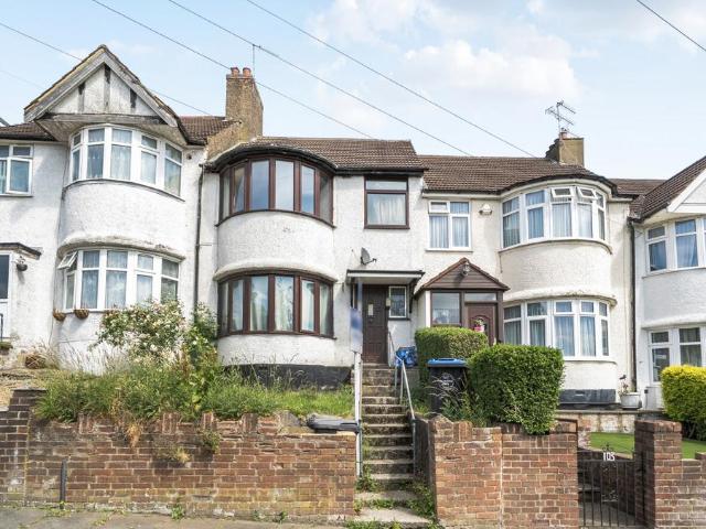 House for sale in Kingsbury, Greater London