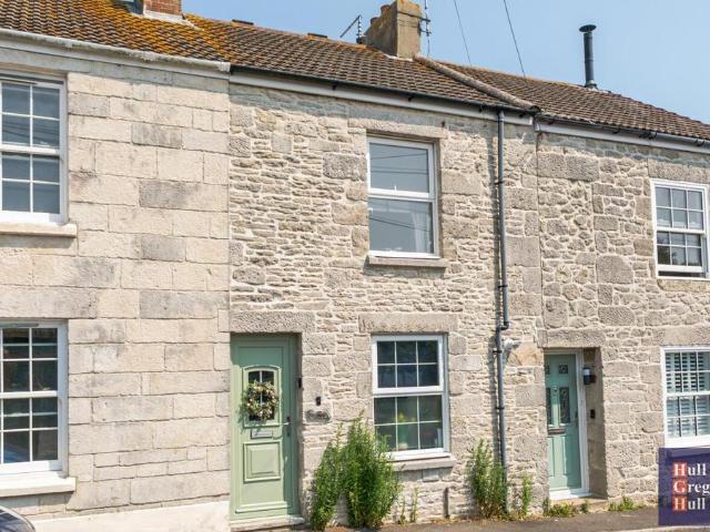 House for sale in Southwell, East Dorset