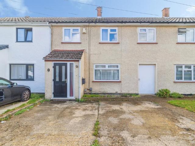 House for sale in Lewsey Farm